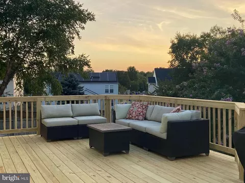Exterior - 1807 Rainbow Falls Ct, Frederick, MD 21702 photo 5 of 10