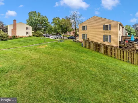 Exterior - 8220 Red Wing Ct, Frederick, MD 21701 photo 9 of 23