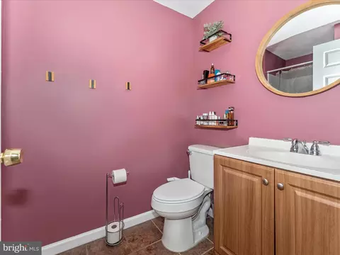 Bath - 8220 Red Wing Ct, Frederick, MD 21701 photo 2 of 4