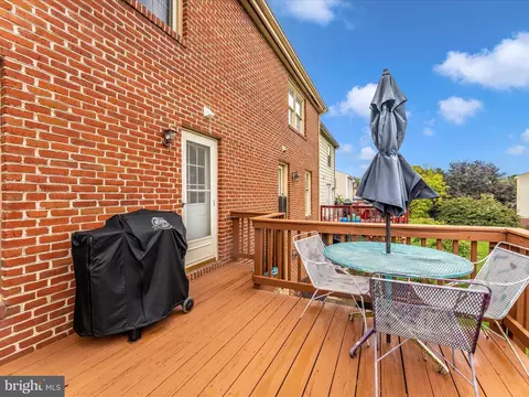 Exterior - 8220 Red Wing Ct, Frederick, MD 21701 photo 8 of 23
