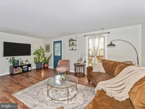Entry Way - 8220 Red Wing Ct, Frederick, MD 21701 photo 1 of 4