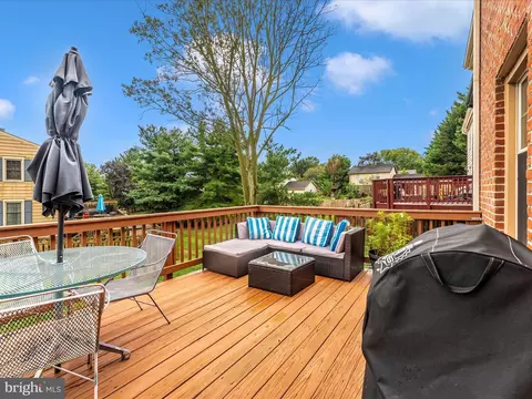 Exterior - 8220 Red Wing Ct, Frederick, MD 21701 photo 5 of 23