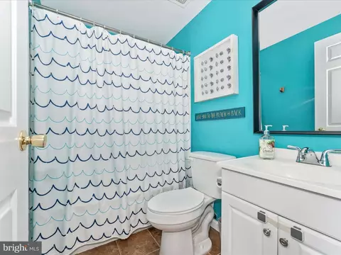 Bath - 8220 Red Wing Ct, Frederick, MD 21701 photo 3 of 4