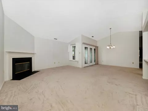 2136 Wainwright Ct #2C, Frederick, MD 21702 photo 4