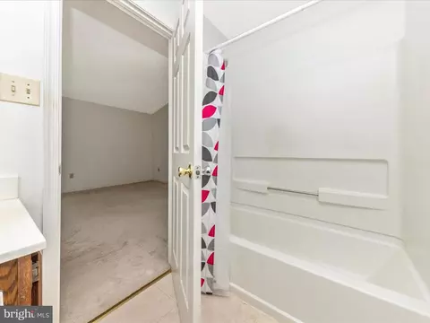 2136 Wainwright Ct #2C, Frederick, MD 21702 photo 26