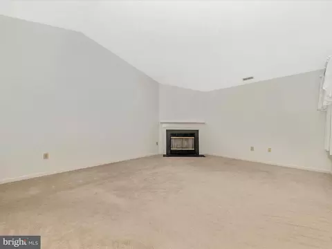 2136 Wainwright Ct #2C, Frederick, MD 21702 photo 7