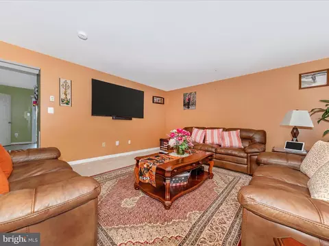 1119 Frontline Dr, Frederick, MD 21703 photo 20