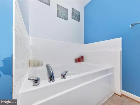 1119 Frontline Dr, Frederick, MD 21703 photo 31