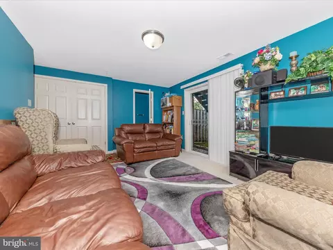 1119 Frontline Dr, Frederick, MD 21703 photo 9