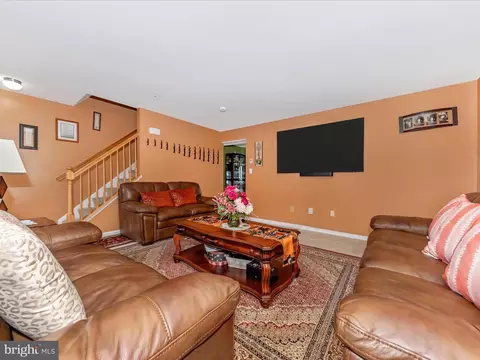 1119 Frontline Dr, Frederick, MD 21703 photo 18