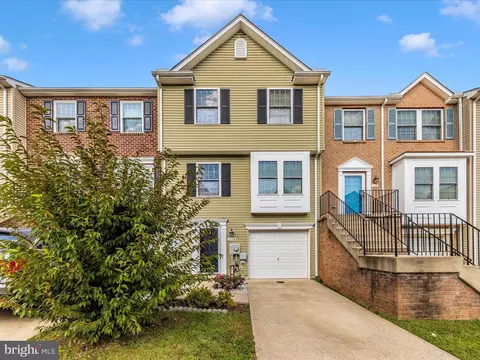 1119 Frontline Dr, Frederick, MD 21703
