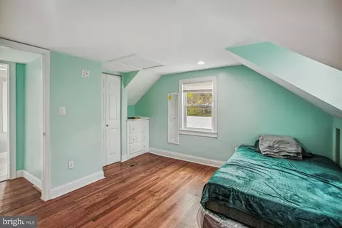 Bedroom - 904 Oak St, Frederick, MD 21703 photo 3 of 7
