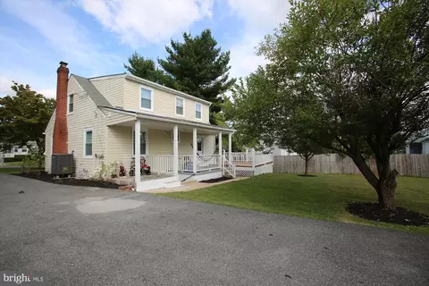Other - 904 Oak St, Frederick, MD 21703 photo 4 of 17