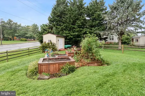 8202 Winter Snow Ct, Frederick, MD 21702 photo 40