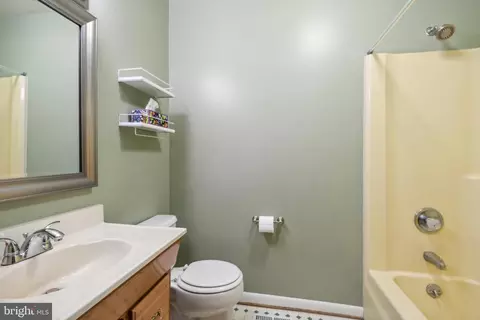 8202 Winter Snow Ct, Frederick, MD 21702 photo 18