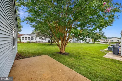 Exterior - 6905 Hackberry Ct, Frederick, MD 21703 photo 3 of 4