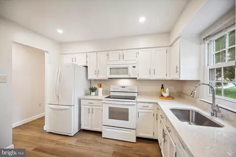 Kitchen - 6905 Hackberry Ct, Frederick, MD 21703 photo 1 of 3