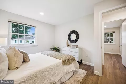 Bedroom - 6905 Hackberry Ct, Frederick, MD 21703 photo 5 of 6
