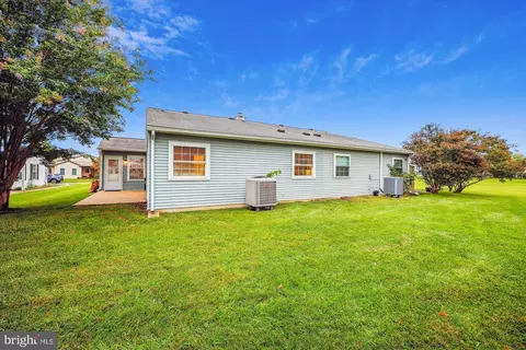 Exterior - 6905 Hackberry Ct, Frederick, MD 21703 photo 1 of 4