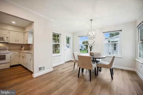 Dining - 6905 Hackberry Ct, Frederick, MD 21703 photo 1 of 4