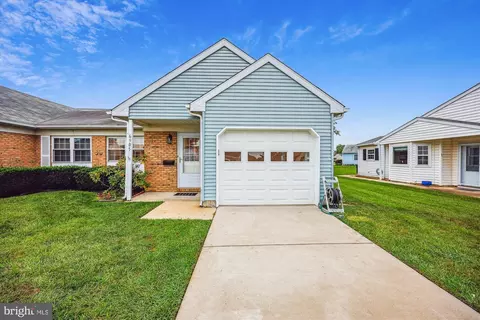 6905 Hackberry Ct, Frederick, MD 21703