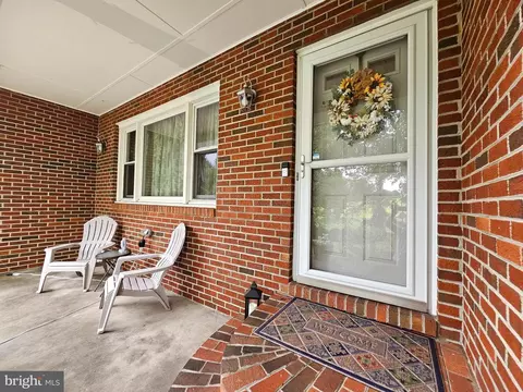 Exterior - 5339 Gold Mine Rd, Frederick, MD 21703 photo 3 of 4