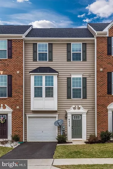 6430 Newton Dr, Frederick, MD 21703
