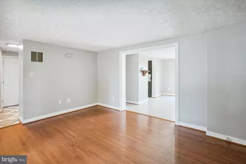 Living - 209 Savage Rd, Frederick, MD 21702 photo 2 of 4