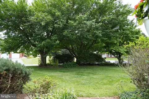 4524 Willow Tree Dr, Middletown, MD 21769 photo 4