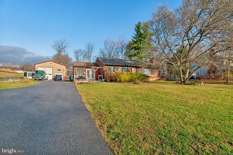 8536 Rocky Springs Rd, Frederick, MD 21702