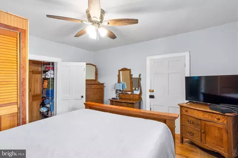 307 W Main St, Middletown, MD 21769 photo 14
