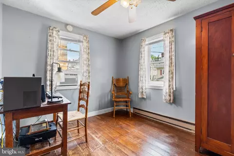 307 W Main St, Middletown, MD 21769 photo 19