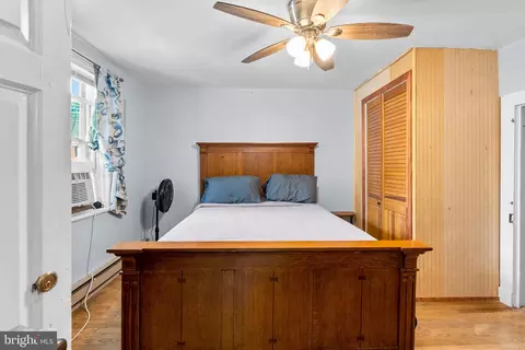 307 W Main St, Middletown, MD 21769 photo 12
