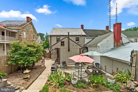 307 W Main St, Middletown, MD 21769 photo 25