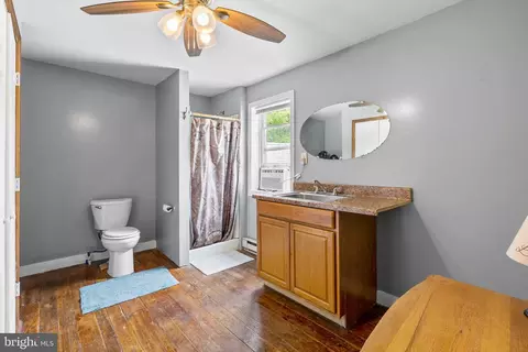 307 W Main St, Middletown, MD 21769 photo 21