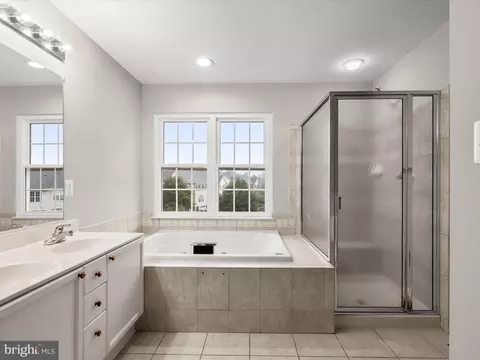 Bath - 3711 Singleton Ter, Frederick, MD 21704 photo 2 of 6
