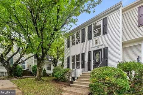 1856 Murdock Ct, Frederick, MD 21702 photo 2