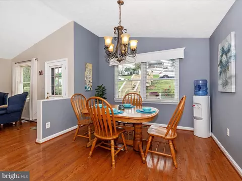 606 E St E, Brunswick, MD 21716 photo 11