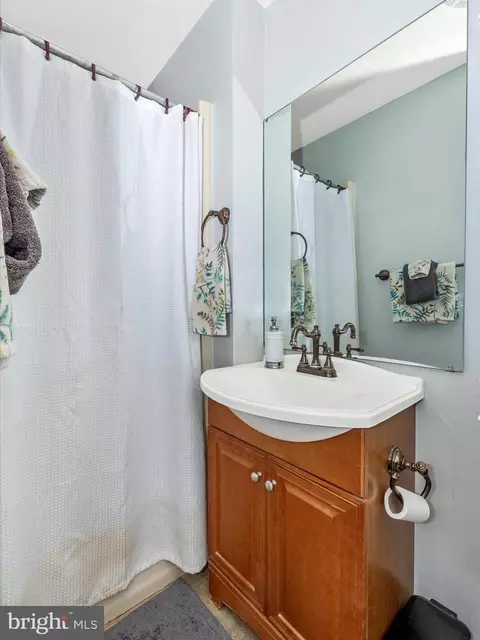 606 E St E, Brunswick, MD 21716 photo 22