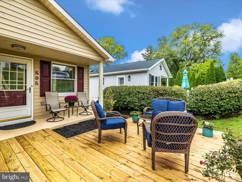 606 E St E, Brunswick, MD 21716 photo 34