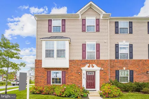4719 Vona Ln, Frederick, MD 21703
