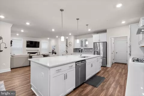 Kitchen - 5209 Continental Dr, Frederick, MD 21703 photo 4 of 7