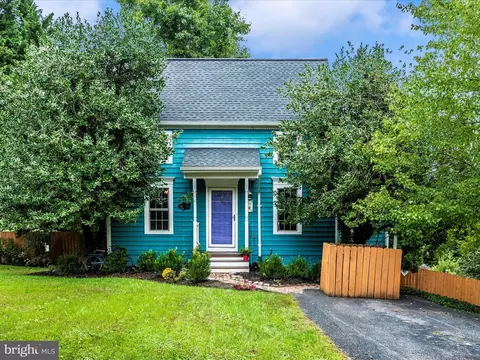 6650 Lake Front Ct, New Market, MD 21774