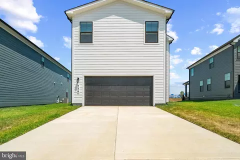 712 Bond St, Frederick, MD 21701 photo 5