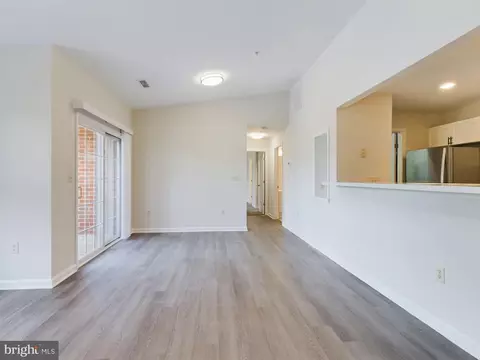 302 Baughmans Ln #M, Frederick, MD 21702 photo 11
