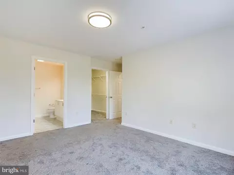 302 Baughmans Ln #M, Frederick, MD 21702 photo 25