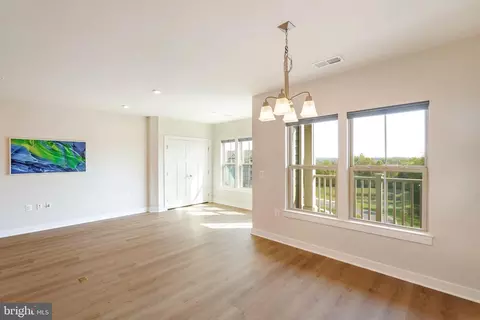 Living - 3509 Starlight St #303, Frederick, MD 21704 photo 4 of 4