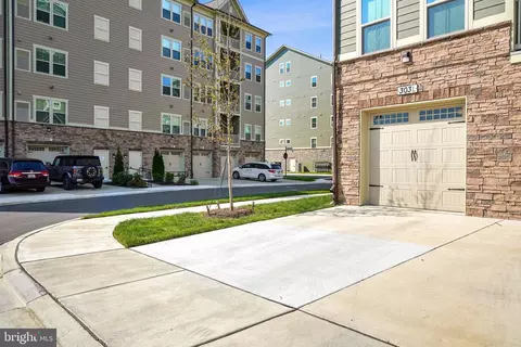 Exterior - 3509 Starlight St #303, Frederick, MD 21704 photo 3 of 6