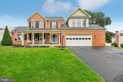 1113 Meadowgreen Dr, Mount Airy, MD 21771