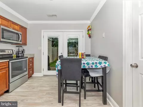 Entry Way - 579 Lancaster Pl, Frederick, MD 21703 photo 7 of 9